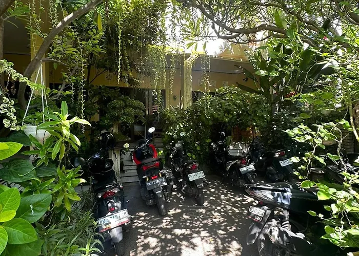 Sari Buana Bed&Breakfast